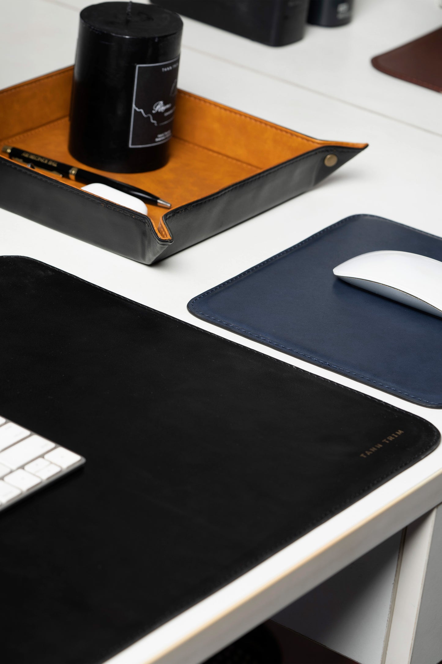 The Tech Mat: Black