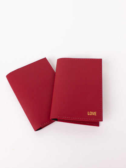 Voyager Passport Cover: Cherry