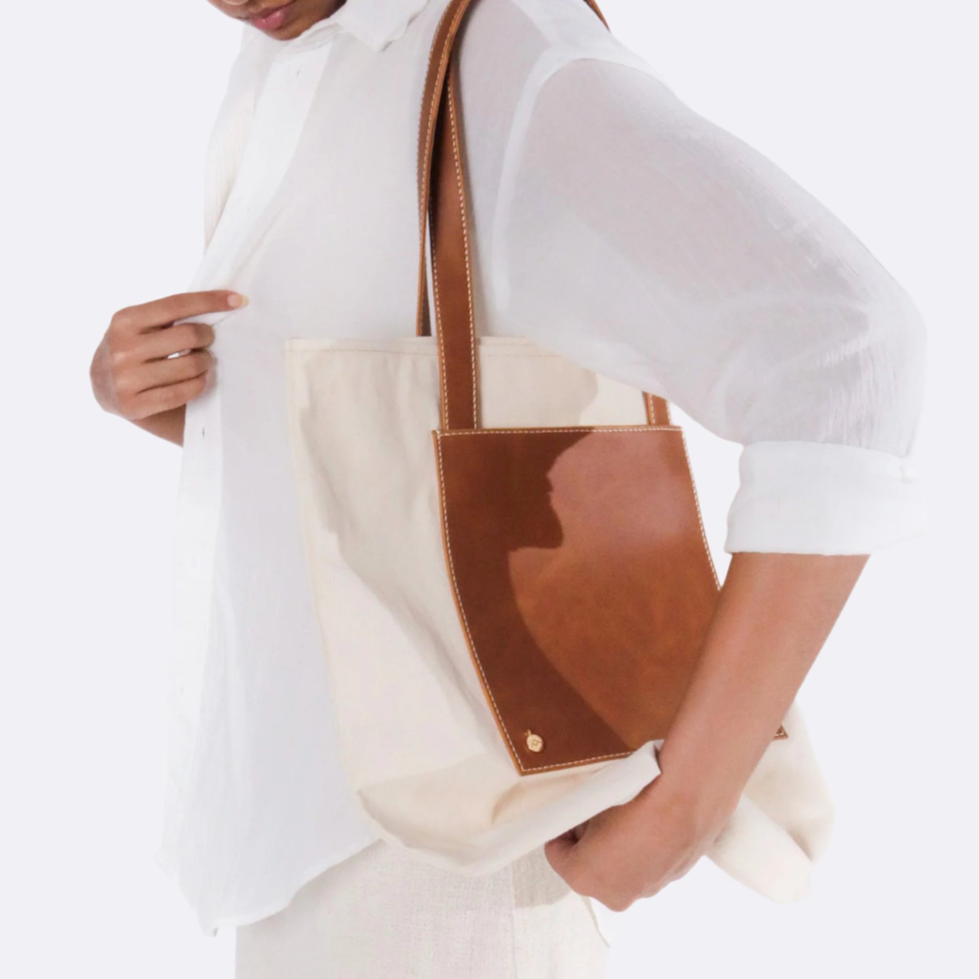 TT TOTE BAG – TANN TRIM - Main Image