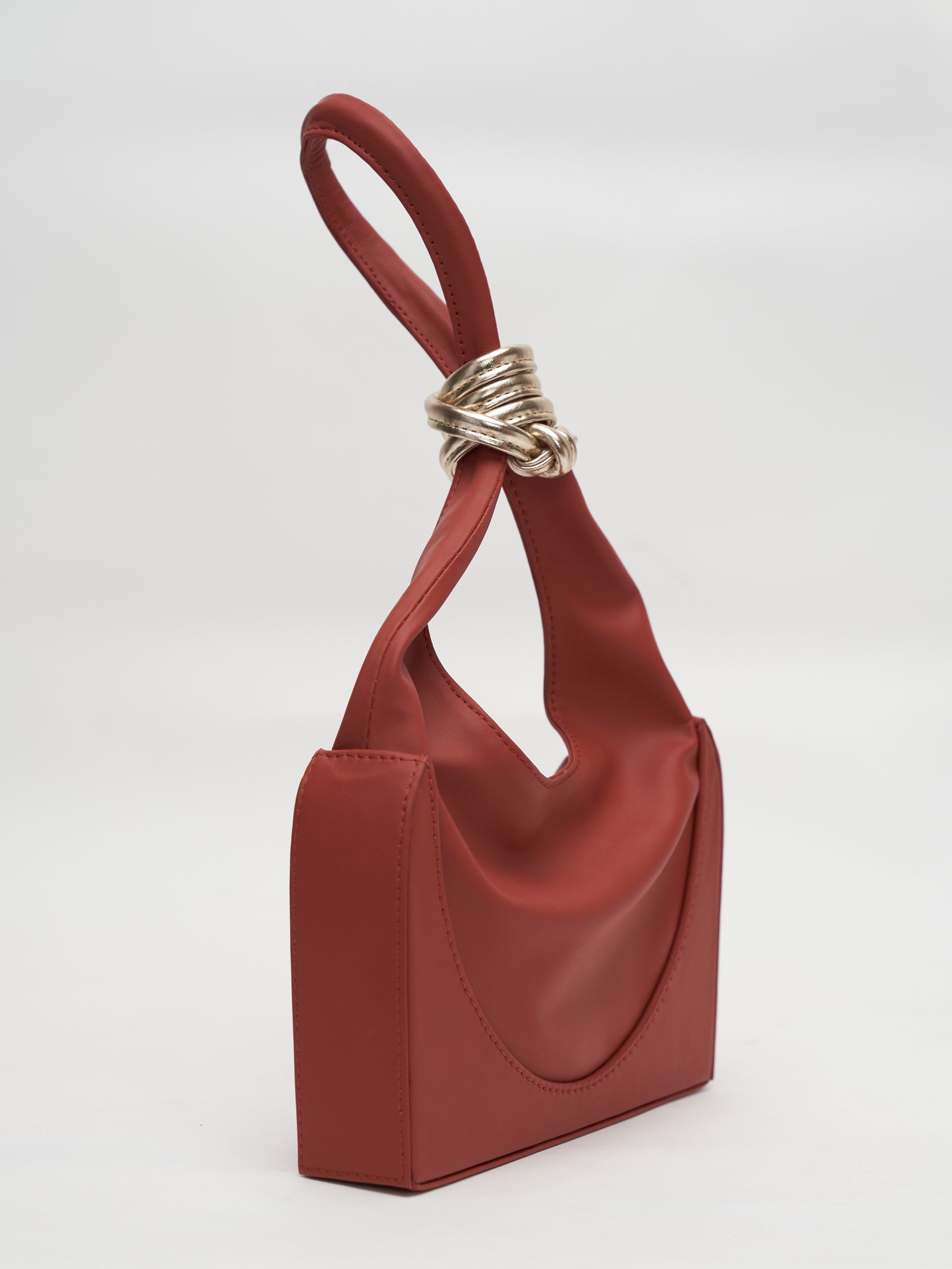 The knott wristlet - Berry